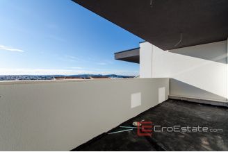 20 2027 12 Trogir apartments for sale sea view