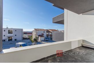 20 2027 12 Trogir apartments for sale sea view