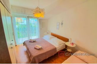 16 2024 98 Split area house sea view for sale
