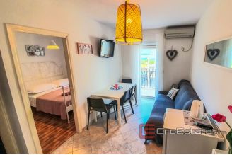 16 2024 98 Split area house sea view for sale