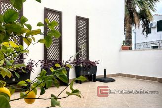 14 2024 99 Split house for sale