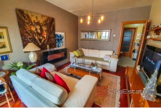 11 2018 151 Split apartment for sale