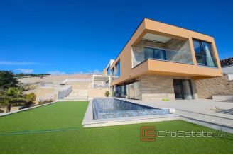 014 2021 259 Zadar area house sea front for sale