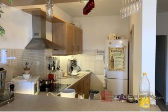0015 5002 30 island brac three bedroom apartment with seaview for sale