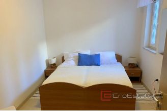 0015 5002 30 island brac three bedroom apartment with seaview for sale