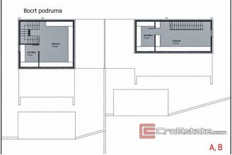 05 2022 300 Omis area villa for sale