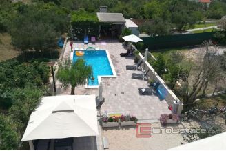 020 2021 263 rogoznica apartment villa near sea and beach for sale