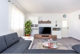 019 2026 59 Zadar area house for sale