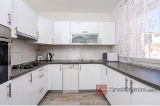 019 2026 59 Zadar area house for sale