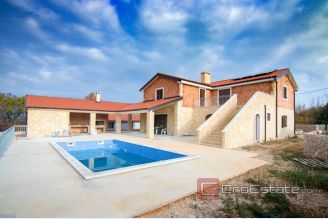 001 4997 30 island krk house with pool for sale