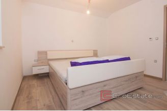 020 4997 30 island krk house with pool for sale