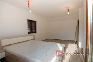 020 4997 30 island krk house with pool for sale