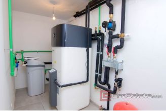 020 4997 30 island krk house with pool for sale