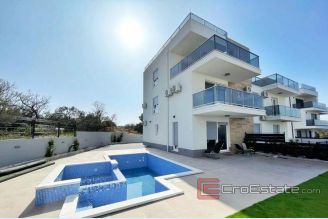001 2022 303 island ciovo house with pool and sea view for sale