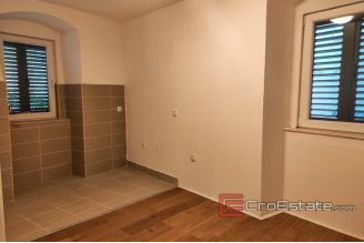 08 2024 103 Split apartment for sale