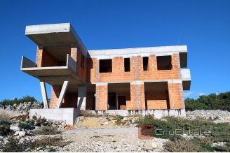 011 5001 30 island pag villa with pool under construction for sale