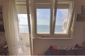 011 2016 449 one room apartment first rowe to the sea