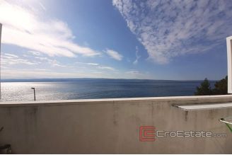 011 2016 449 one room apartment first rowe to the sea