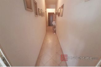 011 2016 449 one room apartment first rowe to the sea