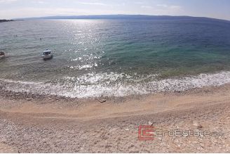 011 2016 449 one room apartment first rowe to the sea