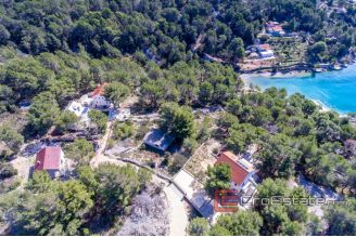 20 2011 90 Brac house sea view for sale