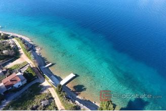 010 2021 271 house near Primosten first row to the sea