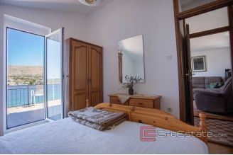 010 2021 271 house near Primosten first row to the sea