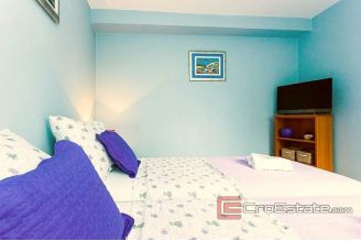 017 5003 30 charming semi detached villa with sea view peljesac