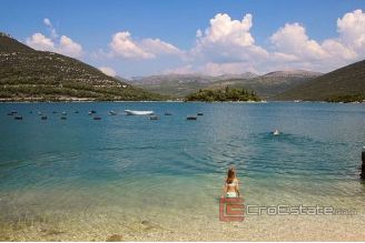 017 5003 30 charming semi detached villa with sea view peljesac