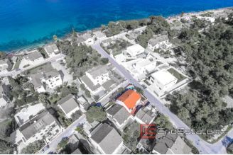 20 5005 30 Brac Sutivan house sea view for sale