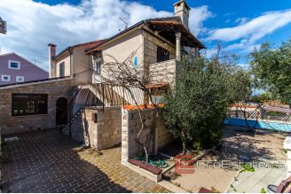 20 5005 30 Brac Sutivan house sea view for sale