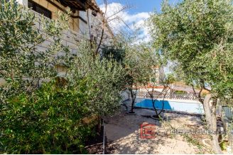 20 5005 30 Brac Sutivan house sea view for sale