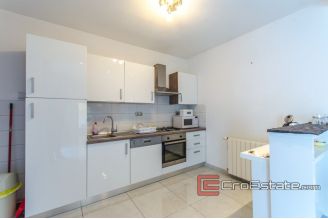 20 5005 30 Brac Sutivan house sea view for sale