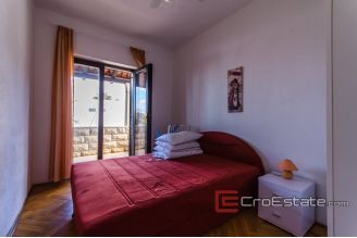 20 5005 30 Brac Sutivan house sea view for sale