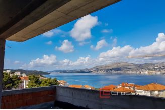 09 2025 59 Ciovo apartments sea view for sale