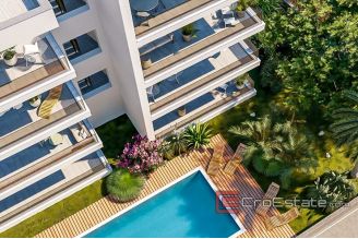 16 2025 60 Ciovo penthouse sea view for sale