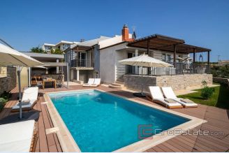 014 2022 306 primosten villa with pool and sea view for sale