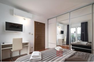 014 2022 306 primosten villa with pool and sea view for sale