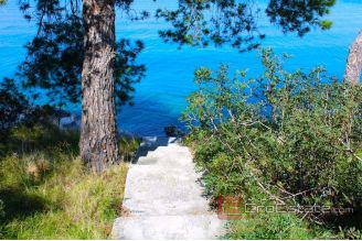 019 2021 274 island ciovo seafront house for sale