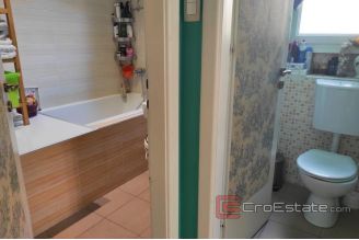 013 2024 106 split manus three bedroom apartment for sale