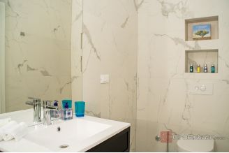 020 2018 157 Ciovo Luxury penthouse with a sea view for sale