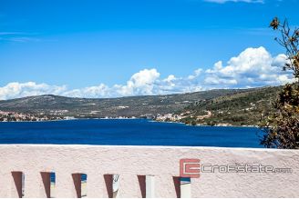 17 4896 30 Rogoznica house sea view for sale