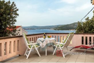 17 4896 30 Rogoznica house sea view for sale