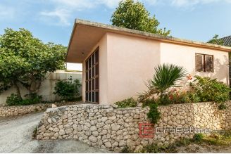 17 4896 30 Rogoznica house sea view for sale