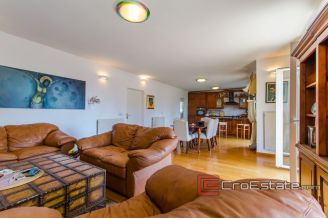 20 2024 107 Split apartment view for sale