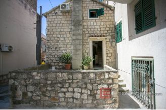 12 2019 61 Makarska apartment for sale