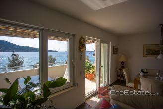20 2024 45 Primoste villa waterfront for sale