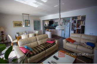 20 2024 45 Primoste villa waterfront for sale