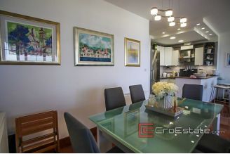 12 2019 124 Split apartment for sale