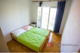 20 2019 90 Trogir area house sea view for sale